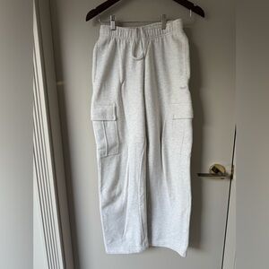 Aritzia TNA Sweatfleece Cozy Fleece Cargo Sweatpants